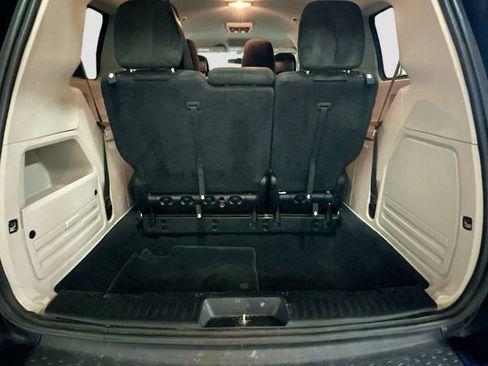 Used 2017 Dodge Grand Caravan SE w/ Power Window Group image 26