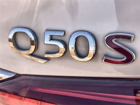 Used 2018 INFINITI Q50 Red Sport 400 w/ Proactive Package image 8