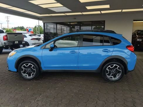 Used 2016 Subaru Crosstrek 2.0i Premium AWD/4WD image 11