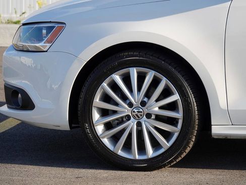 Used 2013 Volkswagen Jetta TDI FWD image 15