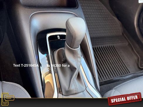 Used 2024 Toyota Corolla LE image 21