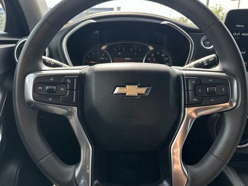 Used 2024 Chevrolet Blazer LT w/ Convenience Package FWD image 19