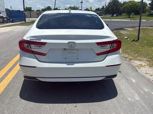 Used 2020 Honda Accord LX image 5