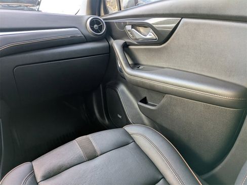 Used 2022 Chevrolet Blazer Premier w/ Enhanced Convenience Package image 24