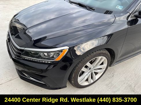 Used 2018 Volkswagen Passat 2.0T SE FWD image 3