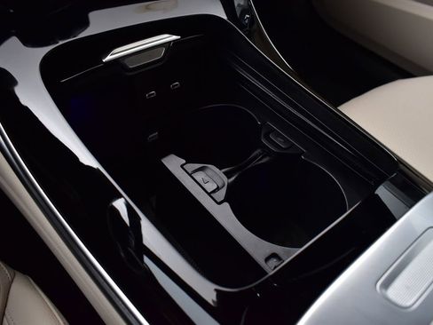 Certified 2025 Mercedes-Benz C 300 4MATIC Sedan image 21