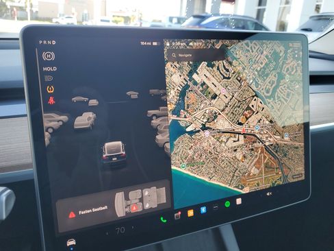 Used 2023 Tesla Model Y Long Range image 26