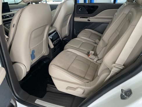 Used 2021 Lincoln Aviator Reserve w/ Equipment Group 201A image 14