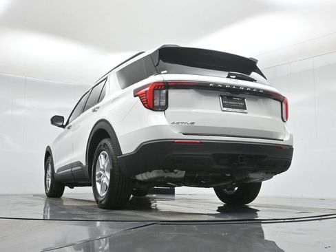 New 2026 Ford Explorer Active image 50