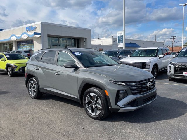 Used 2025 Hyundai Tucson SEL AWD/4WD image 2