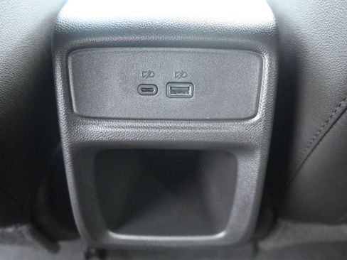 Certified 2026 Chevrolet Trax RS w/ Driver Confidence Package FWD image 23