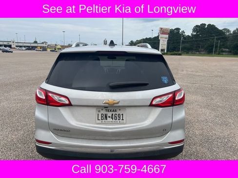 Used 2018 Chevrolet Equinox LT w/ Sun & Infotainment Package FWD image 5