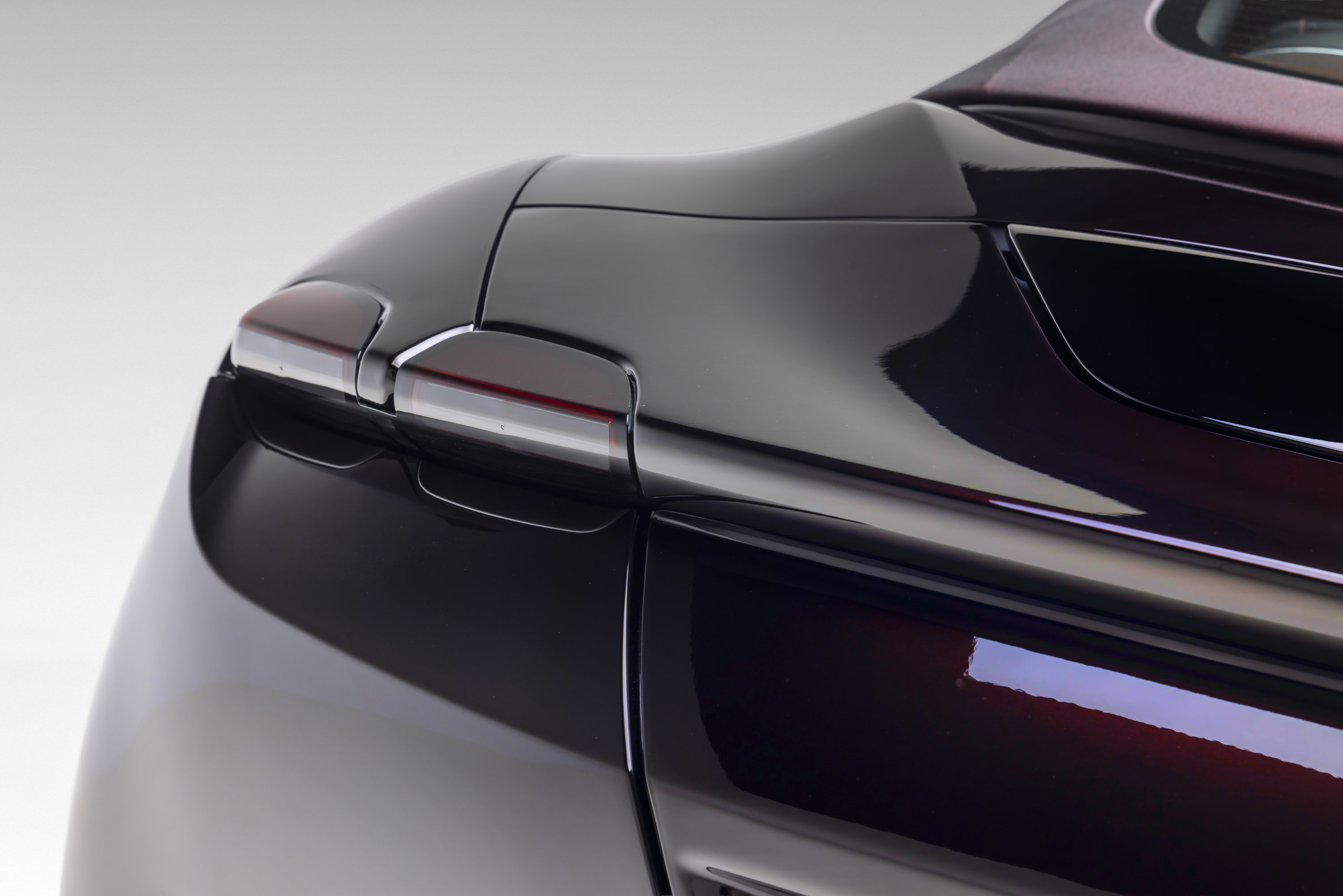 Certified 2026 Ferrari Roma Spider RWD image 21