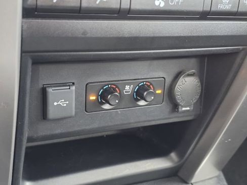 Used 2021 Toyota 4Runner Limited image 21