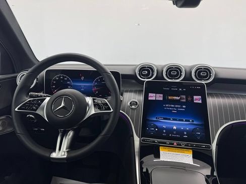 Certified 2026 Mercedes-Benz GLC 300 image 3