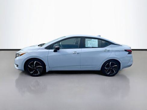 Used 2025 Nissan Versa SR w/ Trunk Package FWD image 4