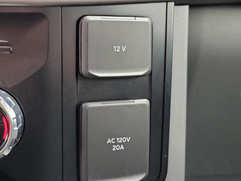 Used 2024 Ford F150 XLT w/ Mobile Office Package image 31