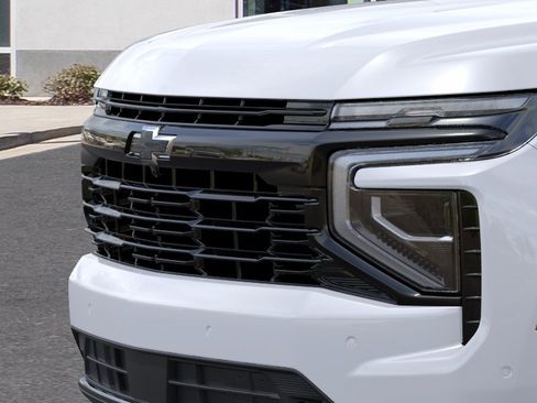 New 2026 Chevrolet Suburban RST w/ Advanced Technology Package AWD/4WD image 15