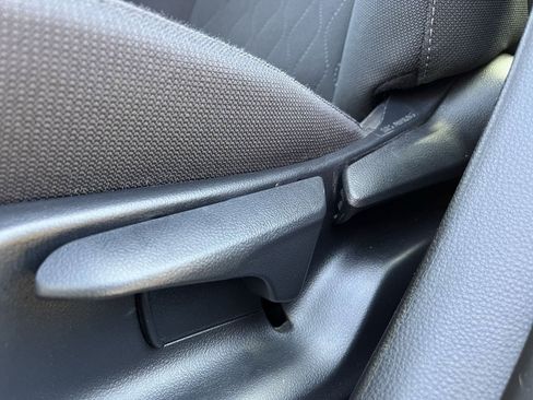Used 2025 Toyota Corolla LE FWD image 23