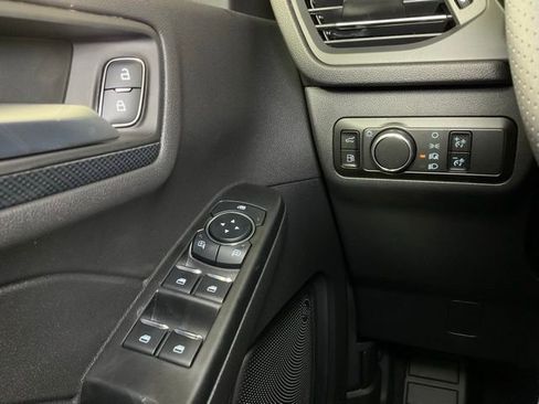 New 2025 Ford Escape ST-Line w/ Equipment Group 301A image 20