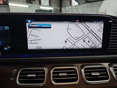 New 2026 Mercedes-Benz GLS 63 AMG 4MATIC image 25