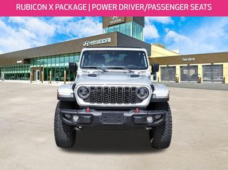 Used 2024 Jeep Wrangler Unlimited Rubicon AWD/4WD video 2