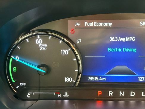 Used 2022 Ford Escape SEL image 16