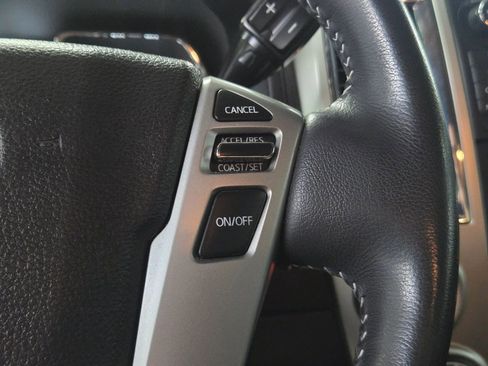 Used 2016 Nissan Titan PRO-4X w/ Pro-4x Convenience Package image 44