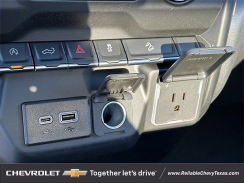 New 2026 Chevrolet Silverado 1500 Custom Trail Boss w/ LPO, Dark Essentials Package image 22