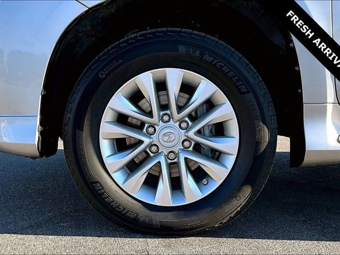 Used 2018 Lexus GX 460 image 34