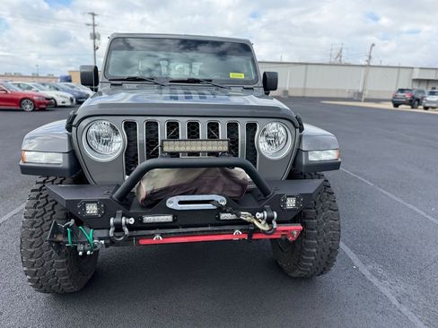 Used 2020 Jeep Gladiator Overland image 42