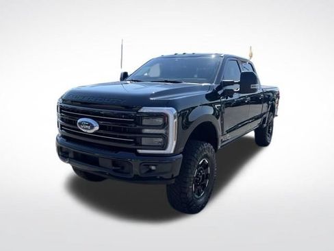 Certified 2026 Ford F350 Platinum w/ Tremor Off-Road Package AWD/4WD image 3