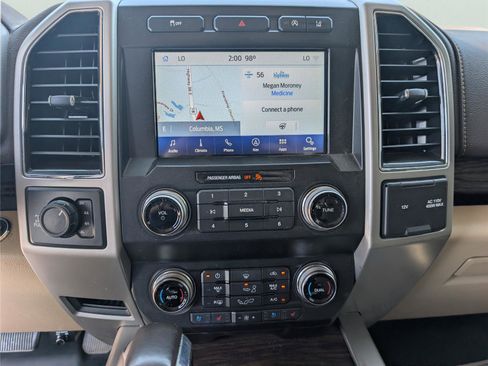 Used 2020 Ford F150 Lariat w/ Equipment Group 502A Luxury AWD/4WD image 15