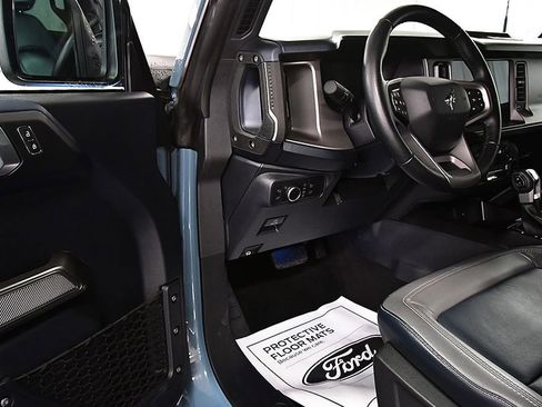 Used 2022 Ford Bronco Outer Banks AWD/4WD image 16