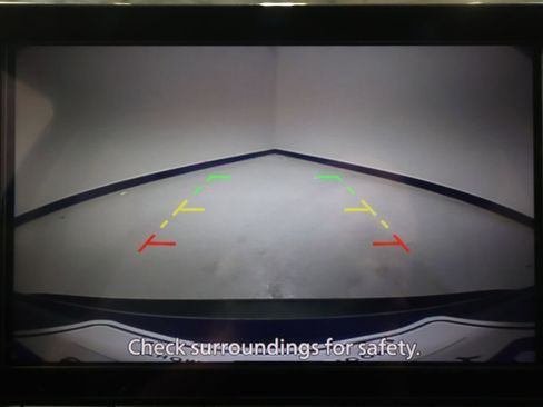 Used 2023 Nissan Rogue SV image 13