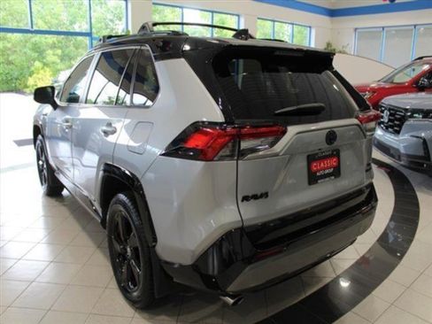 Used 2021 Toyota RAV4 XSE image 7