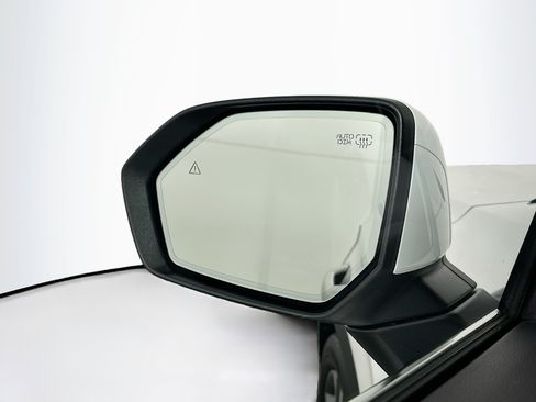 Used 2024 Hyundai Palisade SEL w/ Premium Package FWD image 16