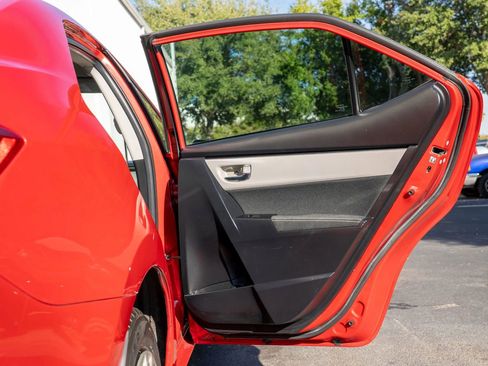 Used 2019 Toyota Corolla L image 20