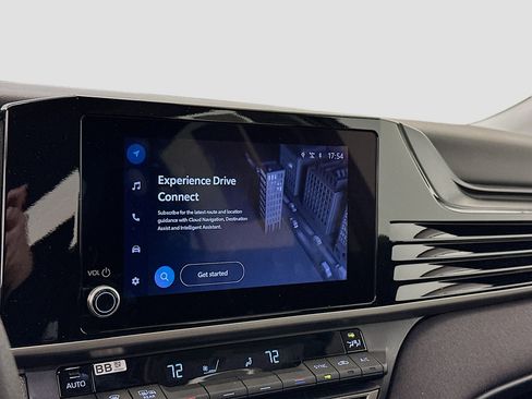 Used 2025 Toyota Camry LE image 22