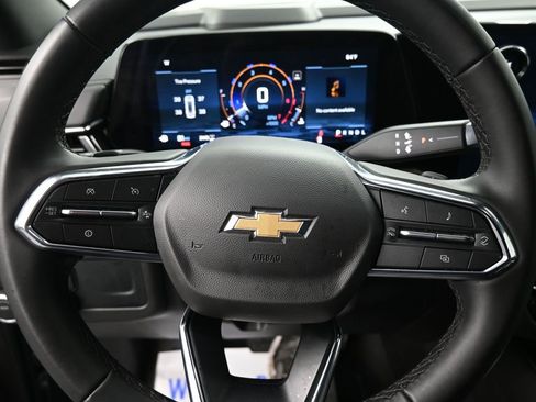 Used 2025 Chevrolet Tahoe LT image 38