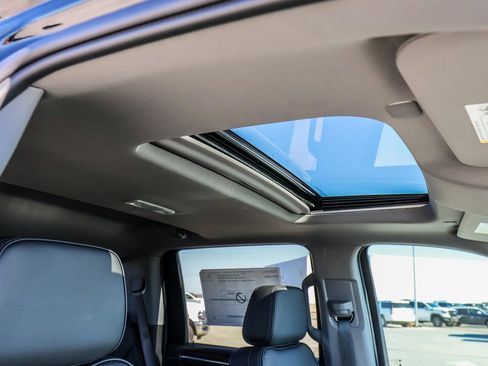 New 2026 GMC Sierra 3500 Denali w/ Denali Reserve Package image 18