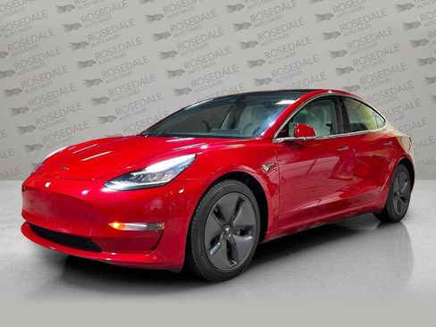 Used 2018 Tesla Model 3 Long Range image 3