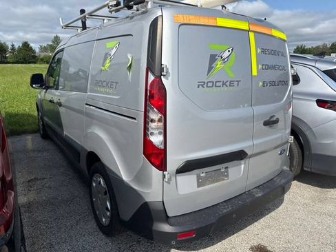 Used 2019 Ford Transit Connect XLT FWD image 3