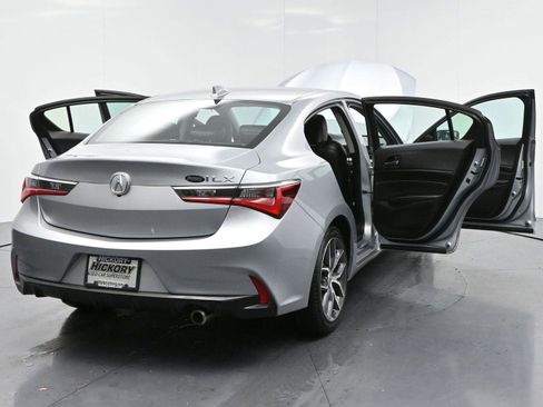 Used 2019 Acura ILX w/ Technology Package image 37