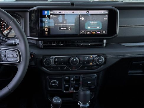 New 2025 Jeep Gladiator Sport image 14