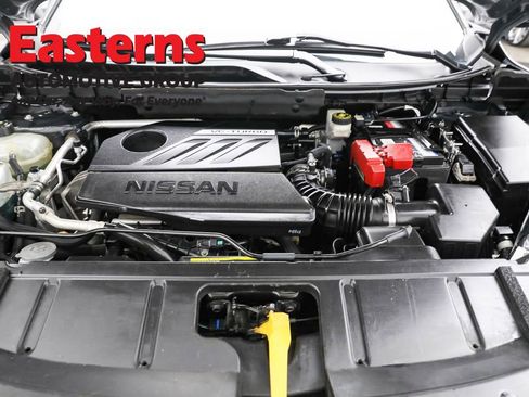 Used 2022 Nissan Rogue SV image 7
