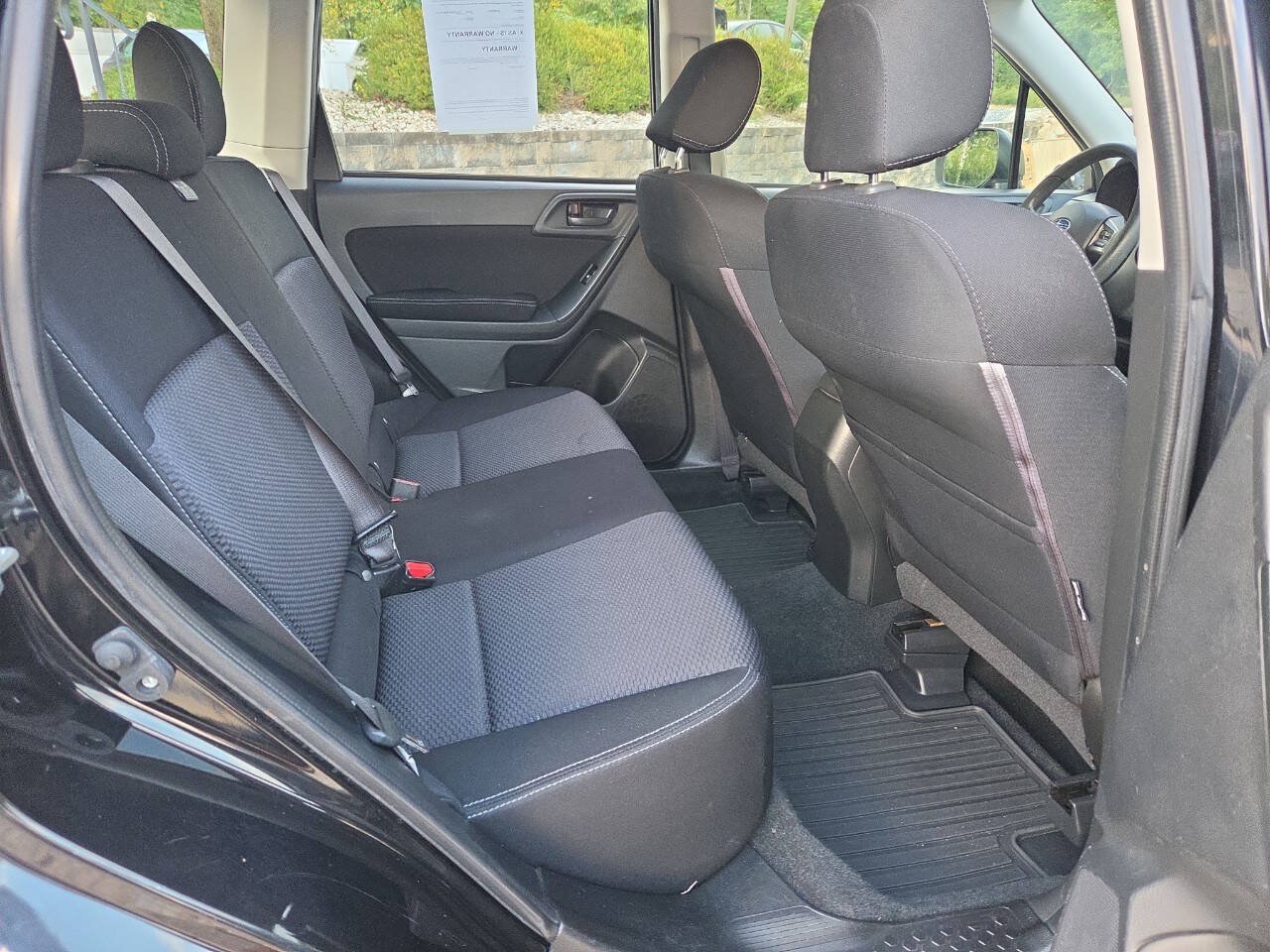 Used 2014 Subaru Forester 2.5i AWD/4WD image 21