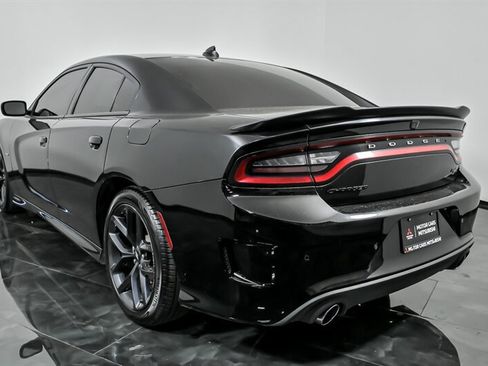 Used 2019 Dodge Charger R/T w/ Driver Confidence Group RWD image 8