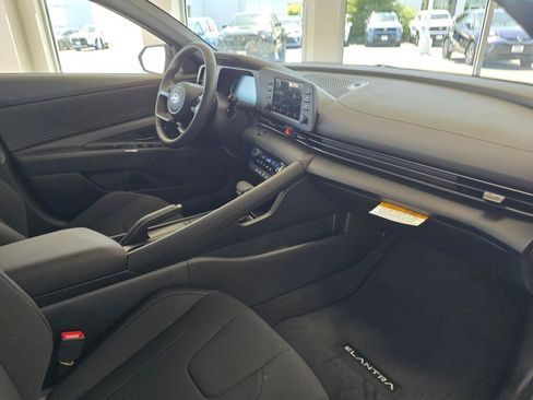 New 2026 Hyundai Elantra Sport FWD image 39