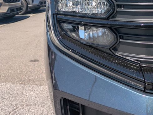 New 2026 Ford Expedition Active image 10